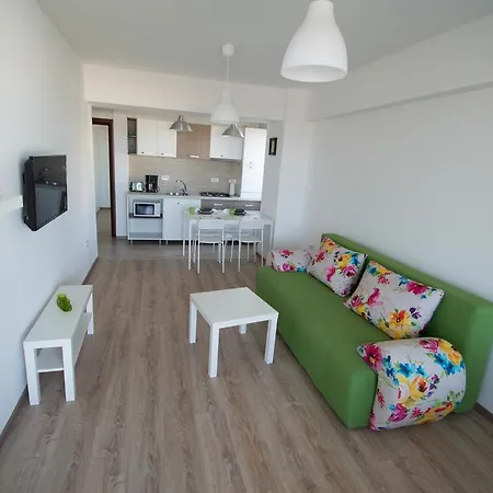 Terra Apartment Mamaia